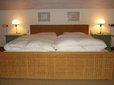Schlafzimmer 004a